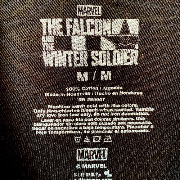 Marvel Studios Captain America Graphic T-Shirt - Size Medium - NWT - Picture 3 of 3